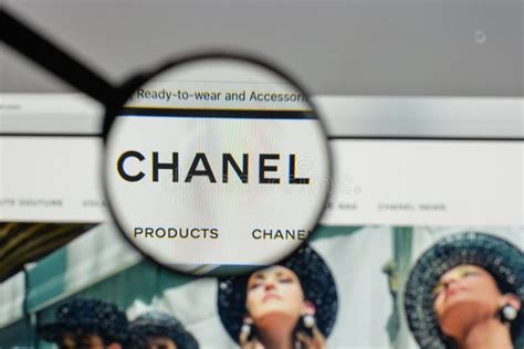 chanel italy website.